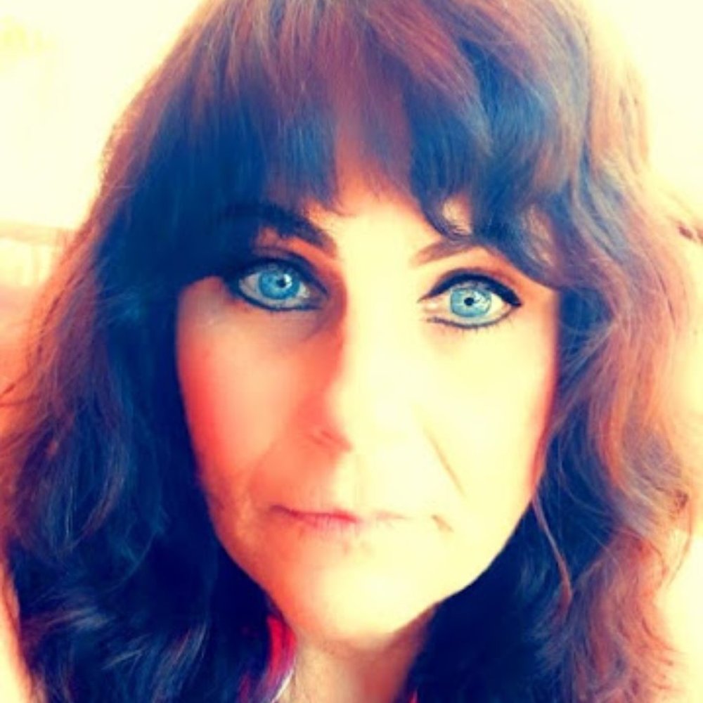 Cindy Jenkins of The Bling Sisters LIVE! Inc.